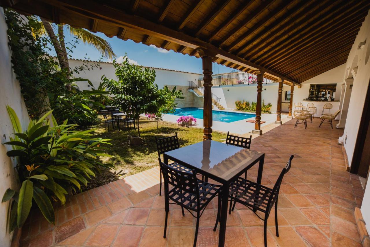 מומפוס Karakali Boutique Hotel מראה חיצוני תמונה