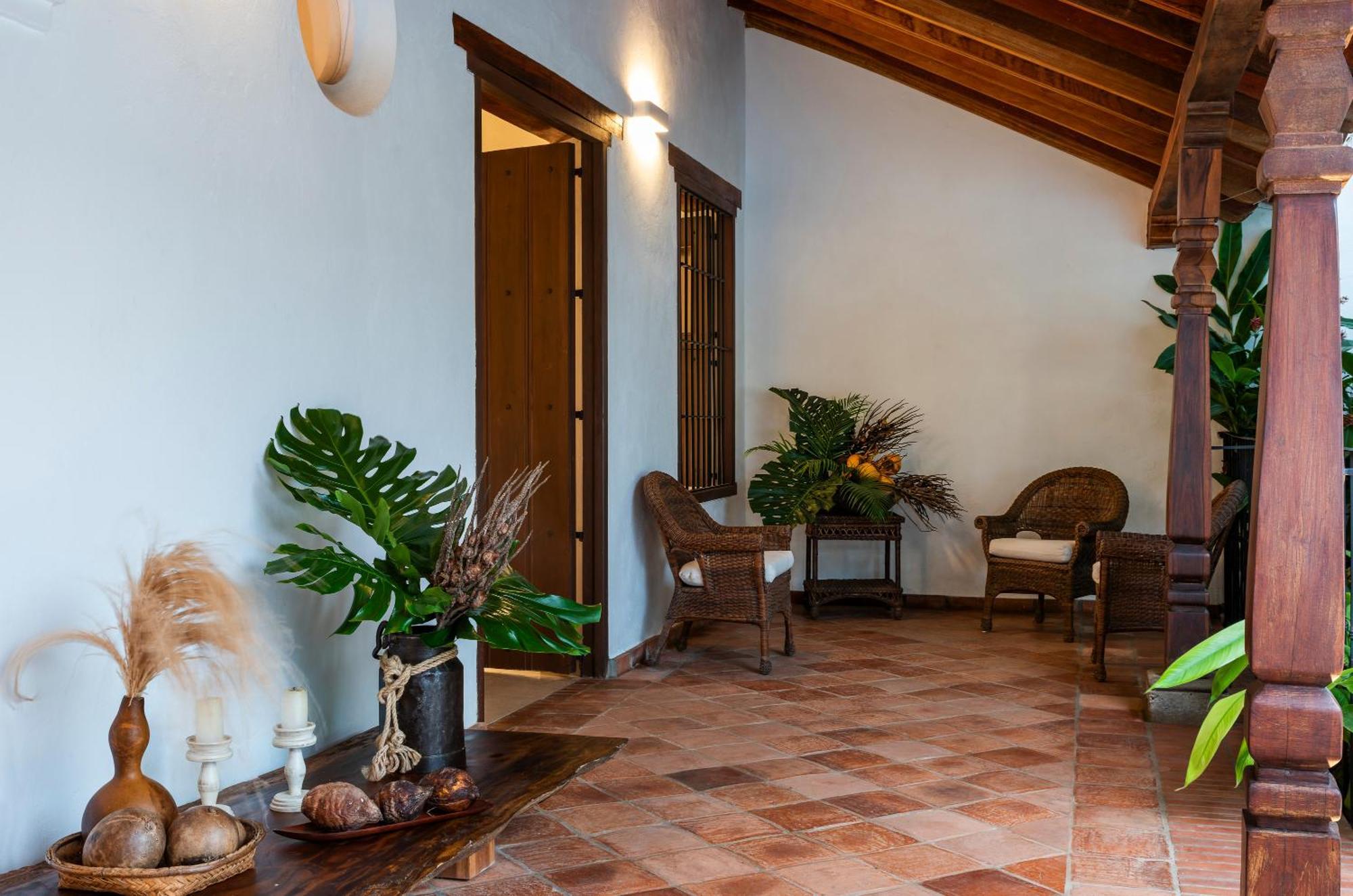 מומפוס Karakali Boutique Hotel מראה חיצוני תמונה